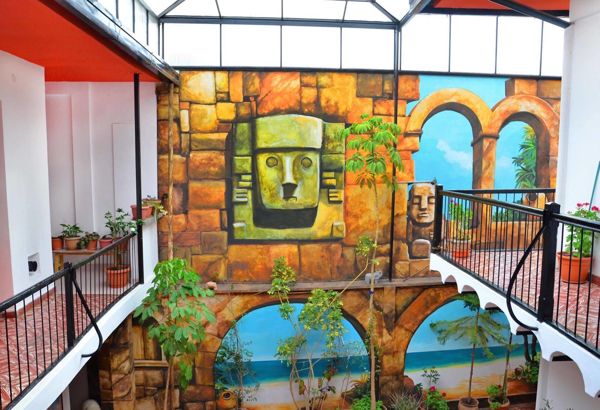 Momema Inn ลาปาซ ภายนอก รูปภาพ